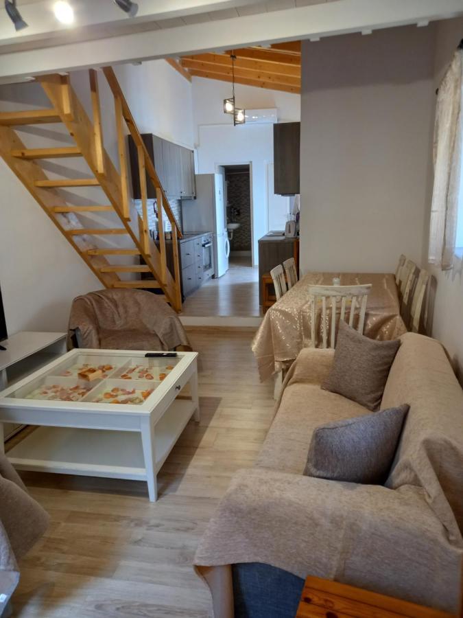 Villa Apanema House Aegina Esterno foto