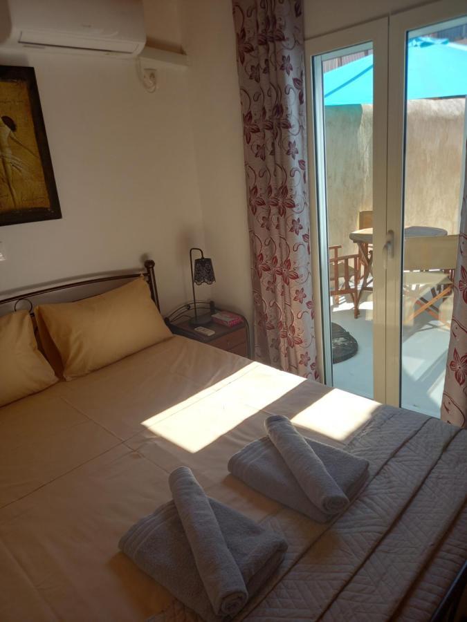 Villa Apanema House Aegina Esterno foto